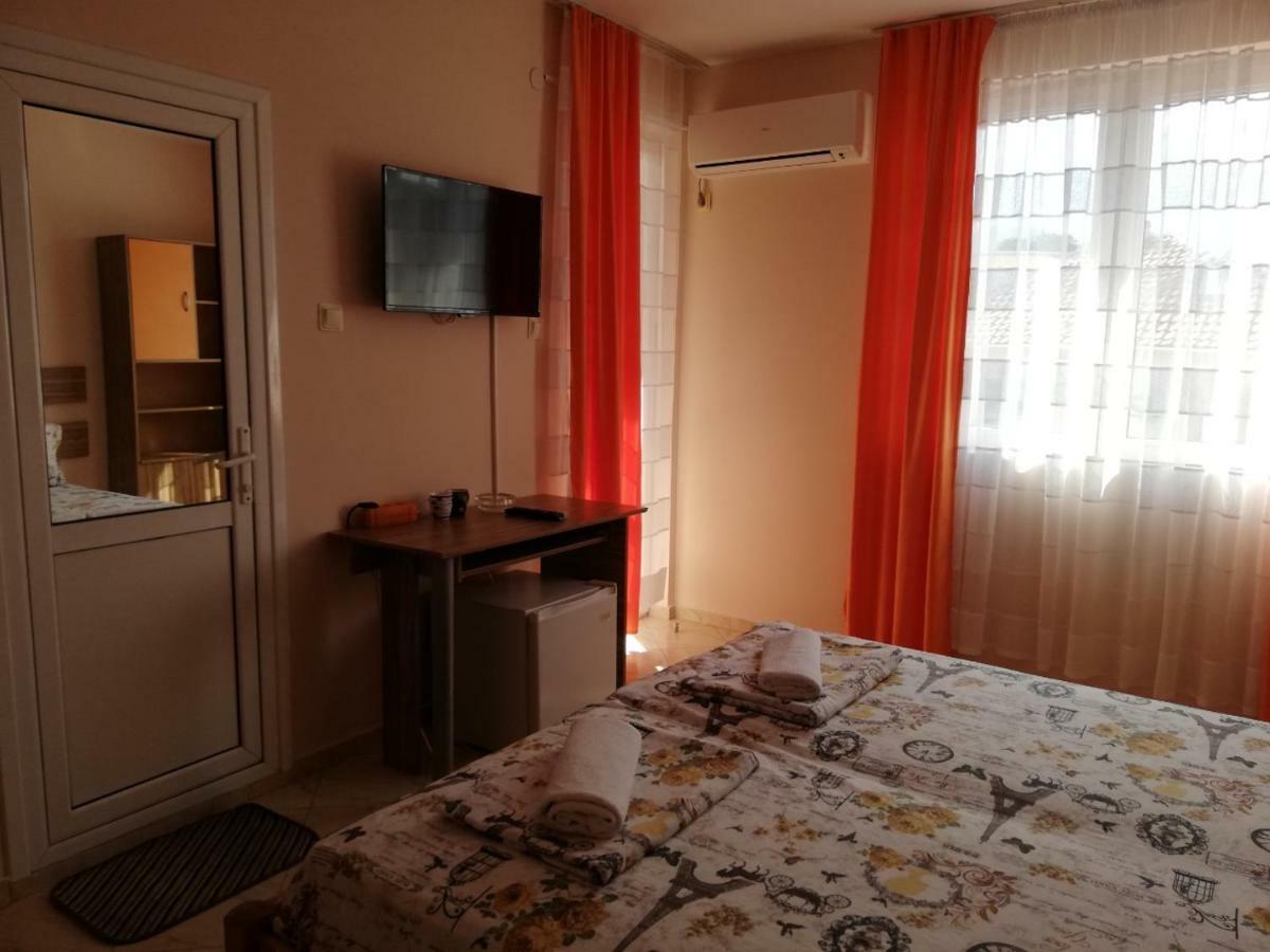 Guest House Yanina Sozopol Extérieur photo